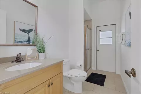 Bath - 5121 Coldstream Ln, Naples, FL 34104 photo 4 of 4