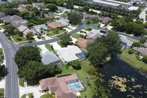 View/Area - 5121 Coldstream Ln, Naples, FL 34104 photo 7 of 11