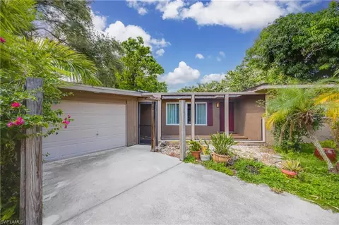 1259 Stadler Dr, Fort Myers, FL 33901