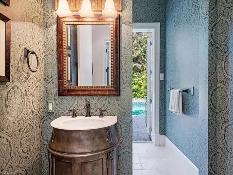 Bath - 155 20th Ave S, Naples, FL 34102 photo 1 of 6