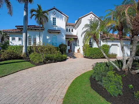 Exterior - 155 20th Ave S, Naples, FL 34102 photo 3 of 5