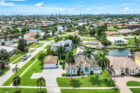 200 N Barfield Dr, Marco Island, FL 34145