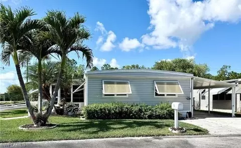 22 Turquoise Ave #22T, Naples, FL 34114