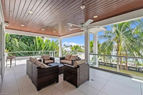 Exterior - 636 14th Ave S, Naples, FL 34102 photo 3 of 7