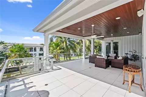 Exterior - 636 14th Ave S, Naples, FL 34102 photo 4 of 7