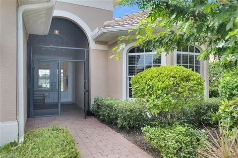 6718 Crowned Eagle Ln, Naples, FL 34113 photo 3
