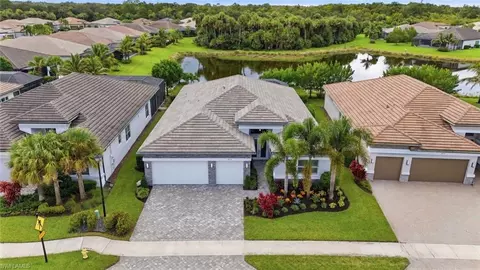Exterior - 11636 Periwinkle Dr, Naples, FL 34120 photo 2 of 6