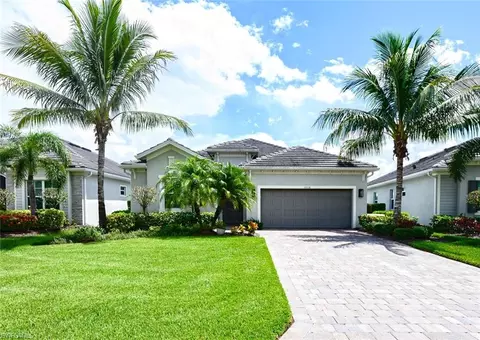 15116 Blue Bay Cir, Miromar Lakes, FL 33913