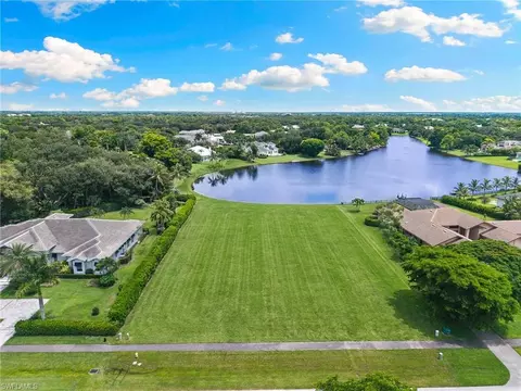 820 Cassena Rd, Naples, FL 34108 photo 3