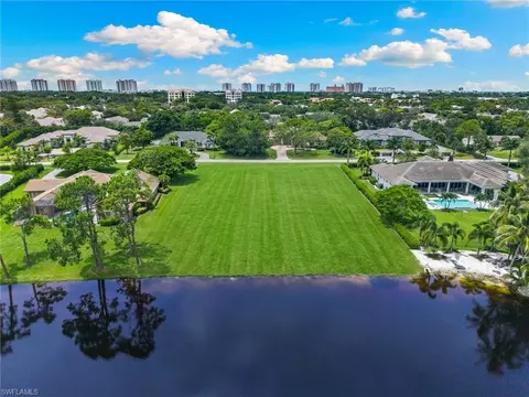 820 Cassena Rd, Naples, FL 34108 photo 4