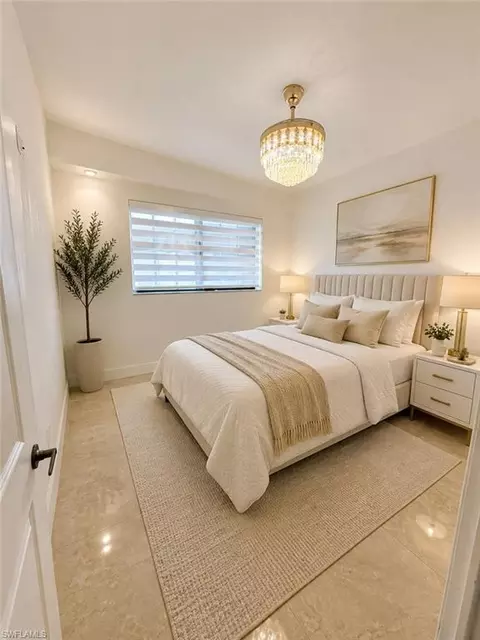 Bedroom - 4590 E 9th Ln, Hialeah, FL 33013 photo 1 of 3