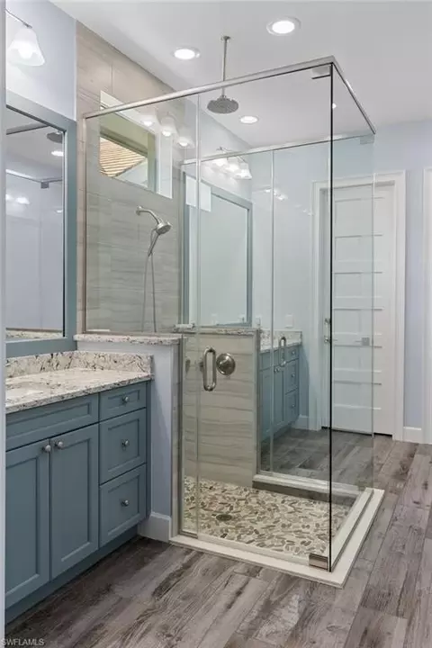 Bath - 8754 Calypso Ct, Naples, FL 34112 photo 4 of 7