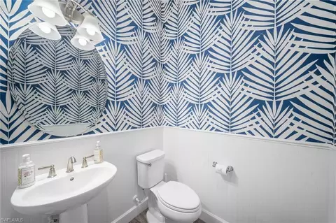 Bath - 8754 Calypso Ct, Naples, FL 34112 photo 6 of 7