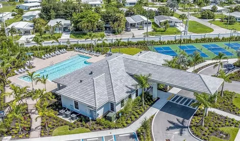 View/Area - 1050 Enbrook Loop, Naples, FL 34114 photo 2 of 6