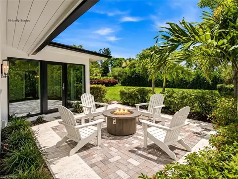 Exterior - 664 Pompano Dr, Naples, FL 34110 photo 3 of 17