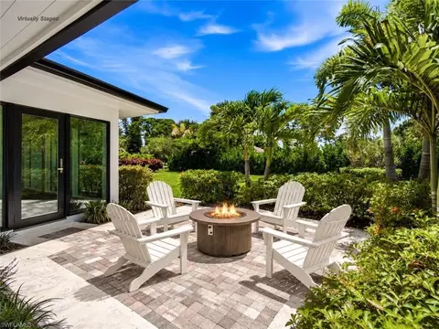 Exterior - 664 Pompano Dr, Naples, FL 34110 photo 13 of 17