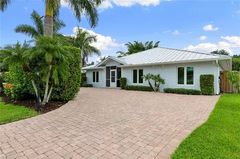 Exterior - 1128 Hilltop Dr, Naples, FL 34103 photo 8 of 9