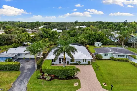 View/Area - 1128 Hilltop Dr, Naples, FL 34103 photo 1 of 5