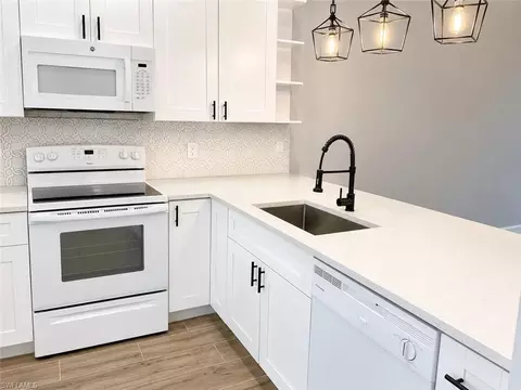 4100 Looking Glass Ln #3008, Naples, FL 34112