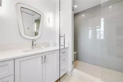 Bath - 1779 4th St S, Naples, FL 34102 photo 5 of 5