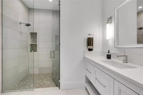 Bath - 1779 4th St S, Naples, FL 34102 photo 4 of 5