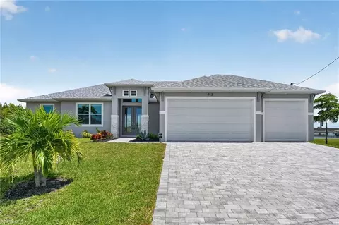 913 NW 33rd Pl, Cape Coral, FL 33993