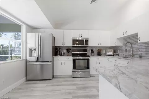 Kitchen - 3650 6th Ave NE, Naples, FL 34120 photo 2 of 5