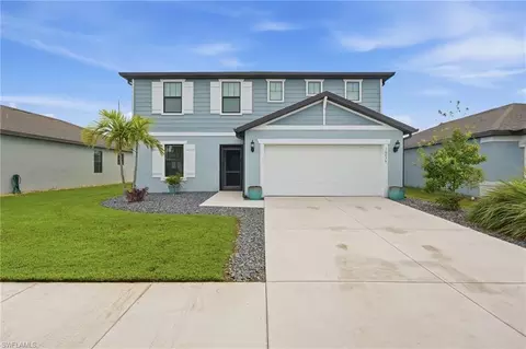 16036 Enclaves Cove Dr, North Fort Myers, FL 33917