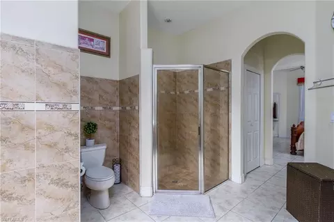 Bath - 4021 24th Ave SE, Naples, FL 34117 photo 2 of 3