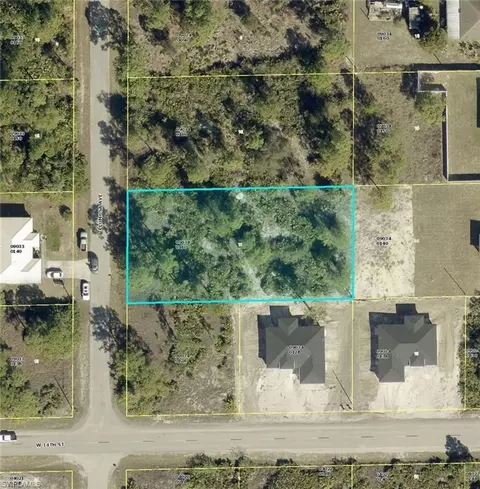 1402 Plumosa Ave, Lehigh Acres, FL 33972