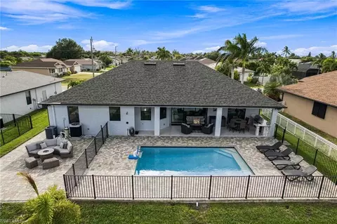 2229 SW 17th Pl, Cape Coral, FL 33991