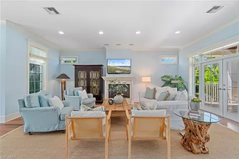 Living - 645 Broad Ave S, Naples, FL 34102 photo 3 of 4