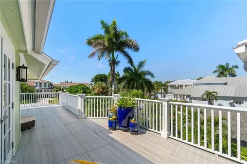 Exterior - 645 Broad Ave S, Naples, FL 34102 photo 9 of 12