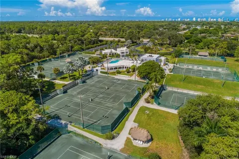 View/Area - 3326 Olympic Dr #424, Naples, FL 34105 photo 3 of 4