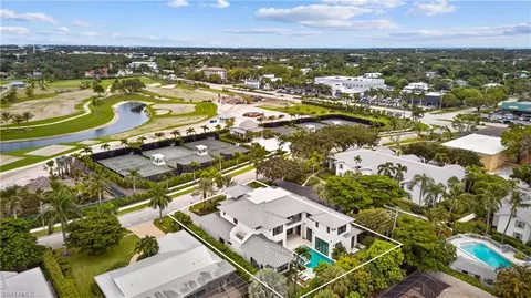 View/Area - 774 S Golf Dr, Naples, FL 34102 photo 8 of 8