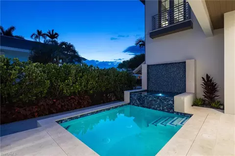 Exterior - 835 11th Ave S, Naples, FL 34102 photo 3 of 3