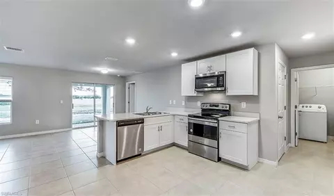 Kitchen - 6026 Pecan Cir, Labelle, FL 33935 photo 1 of 2