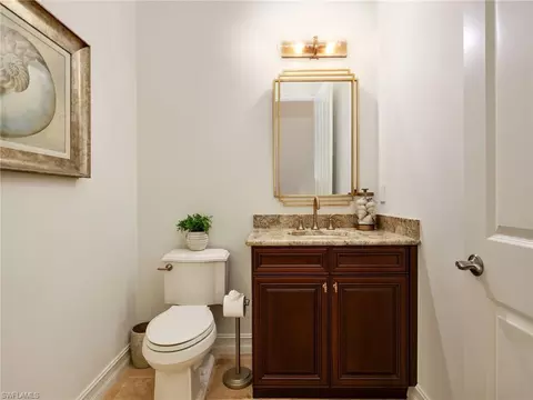 Bath - 7772 Classics Dr, Naples, FL 34113 photo 4 of 7