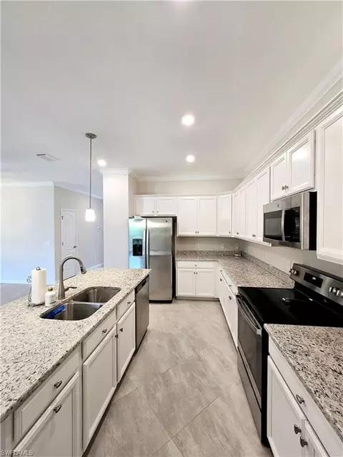 Kitchen - 2288 Dancy St, Naples, FL 34120 photo 4 of 4