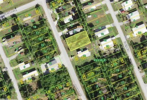 2921 Bourbon St, Englewood, FL 34224