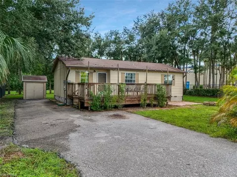 28431 Windsor Rd, Bonita Springs, FL 34134