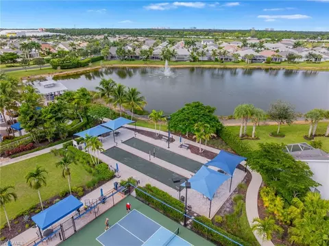 View/Area - 10657 Jackson Square Dr, Estero, FL 33928 photo 5 of 10