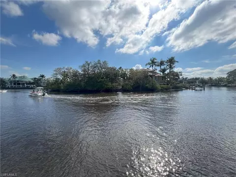 27540-27544 Big Bend Rd, Bonita Springs, FL 34134