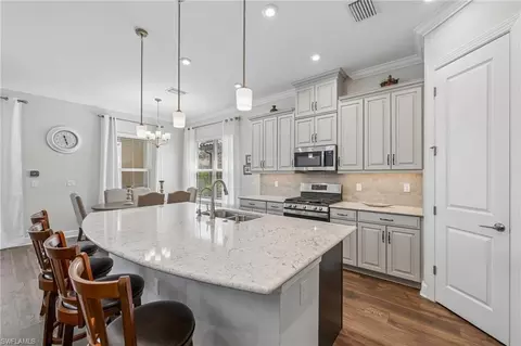 8131 Lucello Ter S, Naples, FL 34114