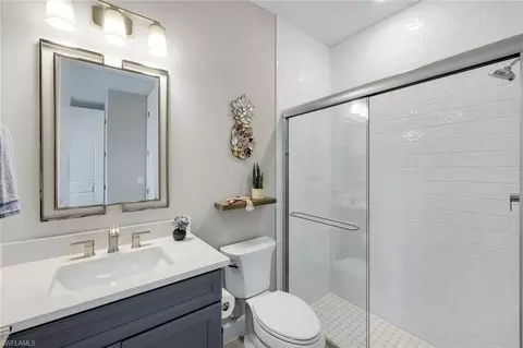 Bath - 9583 Curlew Dr, Naples, FL 34120 photo 3 of 4