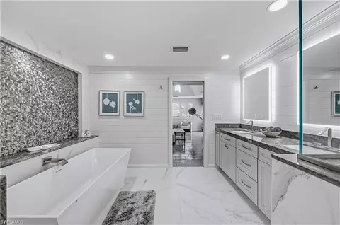 Bath - 3737 Crayton Rd, Naples, FL 34103 photo 3 of 6