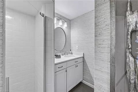 Bath - 3737 Crayton Rd, Naples, FL 34103 photo 6 of 6