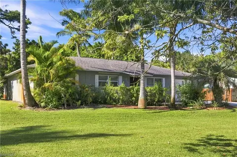 Exterior - 5290 Cypress Ln, Naples, FL 34113 photo 2 of 6