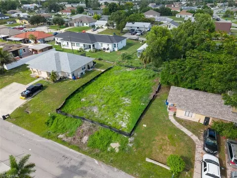 17481 Ellie Dr, Fort Myers, FL 33967