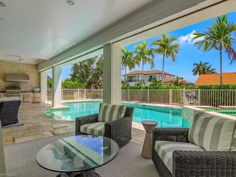 Exterior - 580 15th Ave S, Naples, FL 34102 photo 4 of 15
